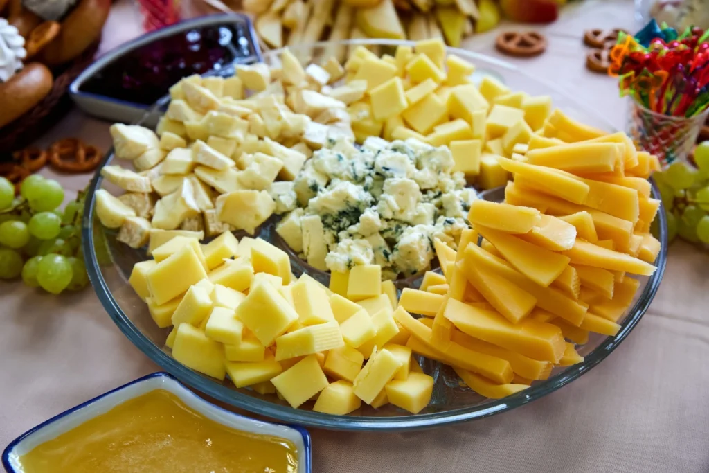 What are the 3 best cheeses for mac and cheese?